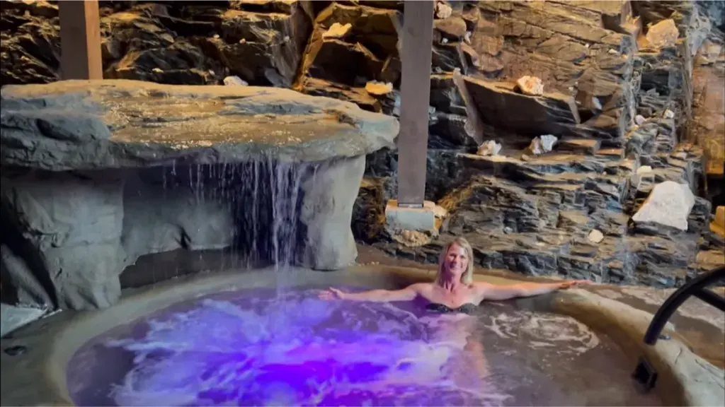 Thai-Me Spa & Mineral Baths w/ Coffee Shop — Massage spa in Hot Springs